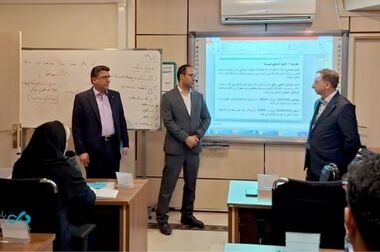 تمدید خودکار کارت‌های بانکی مشتریان «بانک دی» تا تاریخ انقضای شهریور ۱۴۰۵