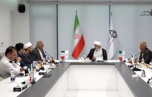 بازدید عضو مجلس خبرگان رهبری و معاون حوزه‌های علمیه کشور از پالایشگاه نفت آفتاب