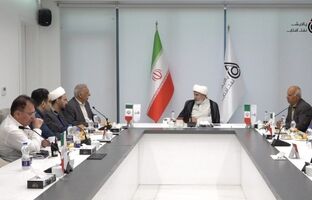 بازدید عضو مجلس خبرگان رهبری و معاون حوزه‌های علمیه کشور از پالایشگاه نفت آفتاب