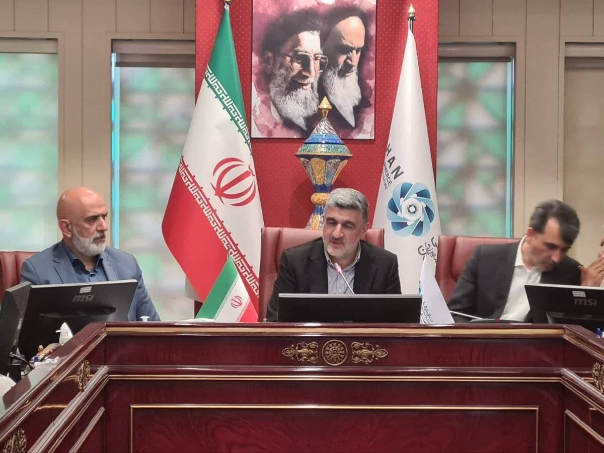 دولت از روز اول جنگ با تمام توان به میدان آمده است / بازار سرمایه به تأمین مالی بازسازی واحدهای تولیدی خسارت‌دیده از جنگ کمک می‌کند