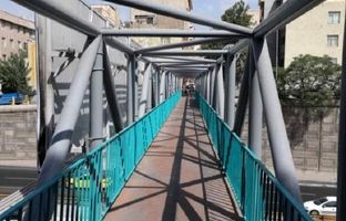 اجرای طرح جامع بهسازی پل‌های عابر پیاده در منطقه ۲