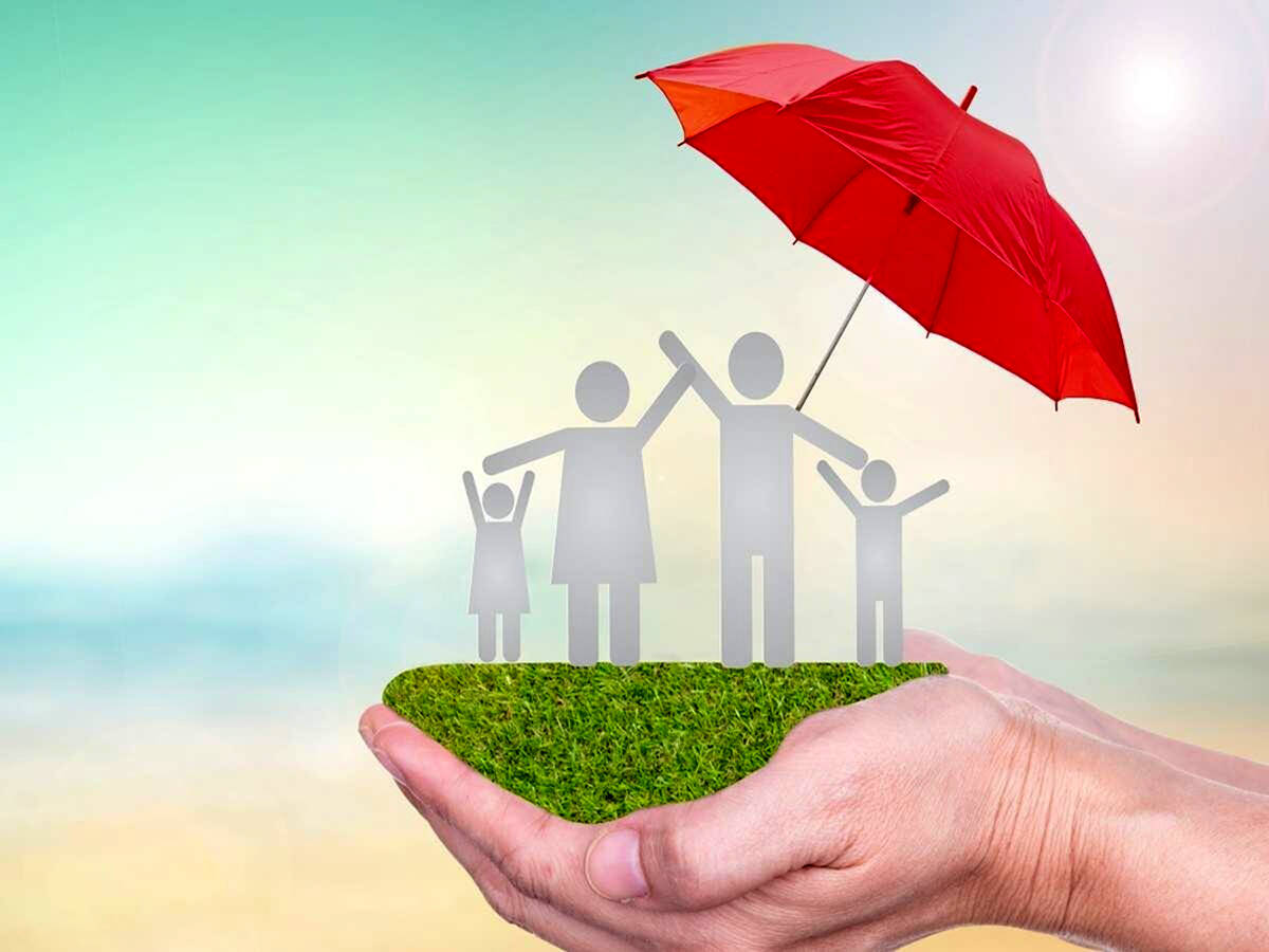 گسترش چتر بیمه‌ای برای گروه‌های آسیب‌پذیر جامعه