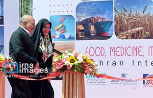 نمایشگاه بین‌المللی «ایران زیرساخت» با حضور جمعی از مسئولان و مدیر عامل منطقه آزاد ماکو افتتاح شد