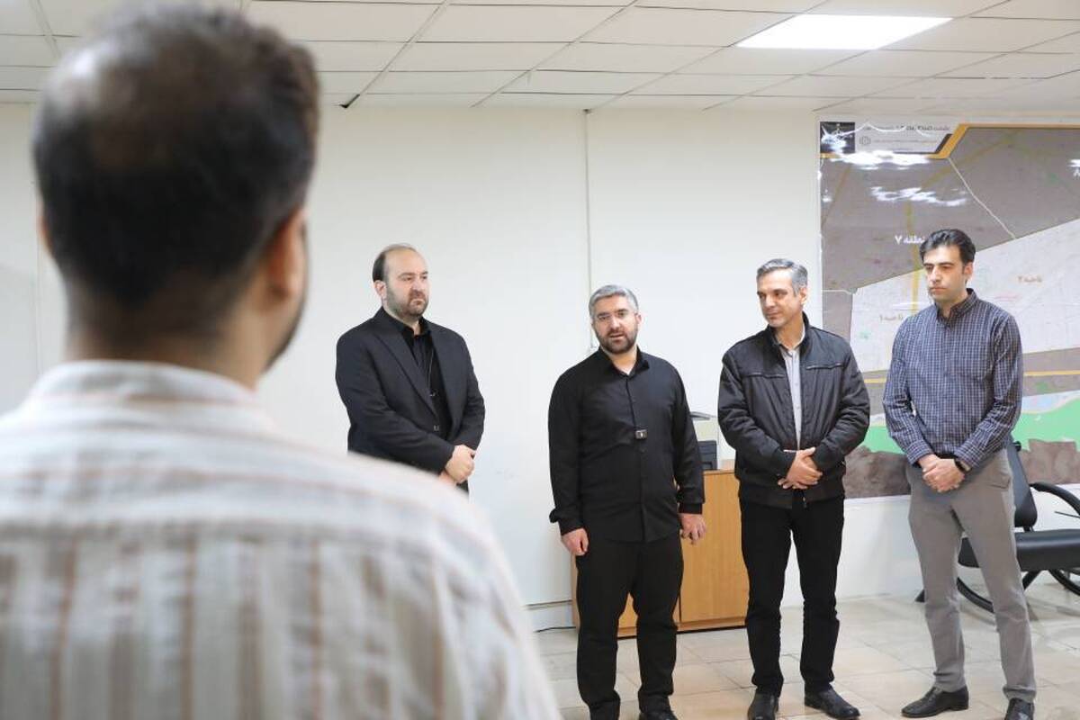از رسیدگی به پیام‌های محلی تا پشتیبانی شبانه پایتخت