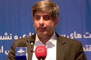 دختران شناگر فولاد مبارکه بر سکوی سوم مسابقات قهرمانی جنوب کشور
