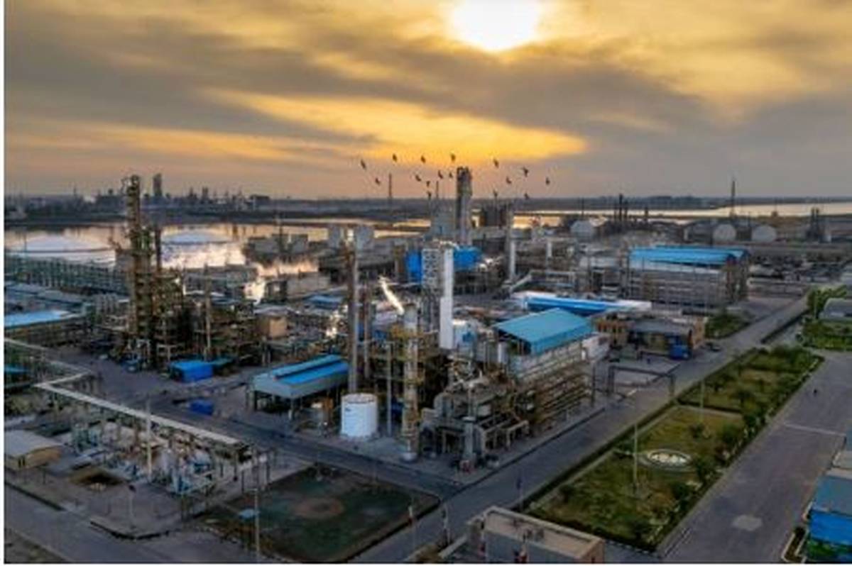 درآمد عملیاتی پتروشیمی فن‌آوران وارد کانال ۱۶ همت شد