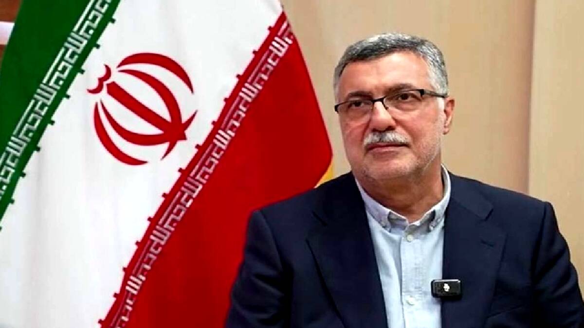وزیر بهداشت: با وجود فشارها، دارو و تجهیزات پزشکی با کمبود مواجه نشد