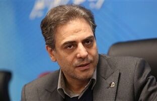 دهه فجر نماد استقلال و خودباوری است/ داخلی‌سازی ۷۵ درصد تجهیزات پروژه‌های فیبر نوری
