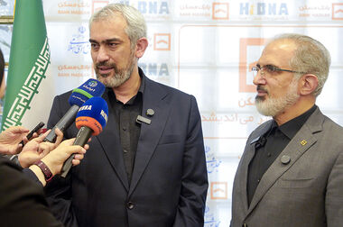 حضور مدیرعامل بانک مسکن در موکب شورای هماهنگی بانک‌ها در مشهد/ تأکید بر خدمت‌رسانی شایسته به زائران و عزاداران