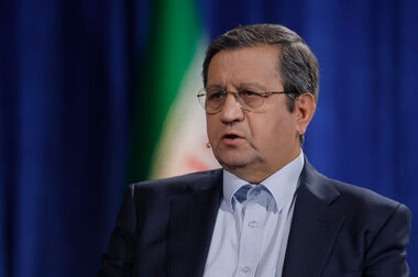 هشدار همتی به بانک ها: واگذاری دارایی های مازاد را تسریع کنید