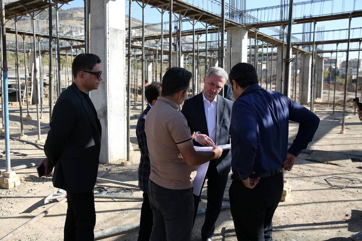 تملک ۲۱ هزار و ۵۰۰ متر مربع زمین به منظور گشایش ترافیک در معابر بزرگراهی غرب پایتخت