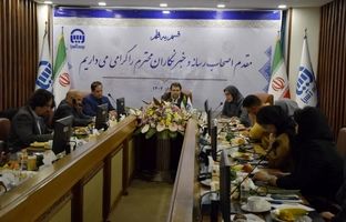   توسعه  فرهنگ بیمه، افزایش آگاهی عمومی و  ایجاد شفافیت  از مهم ترین وظایف رسانه هاست/در هفته آینده محصولات جدید بیمه آسیا رونمایی می شوند