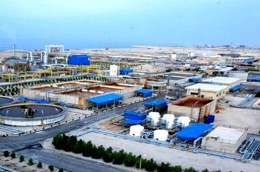 بازدید رییس هیئت مدیره گروه صنایع پتروشیمی خلیج‌فارس از باشگاه استقلال