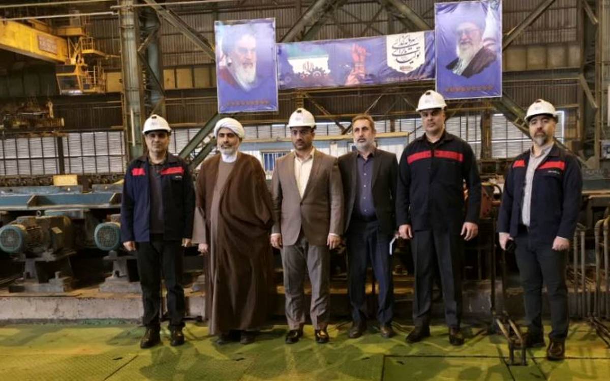 بازدید حجت الاسلام و المسلمین مصطفی انصاری‌ فرد، مدیرکل بازرسی استان از شرکت فولاد اکسین خوزستان