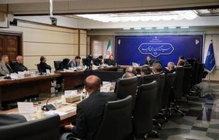 ایران با اتکا به توان داخل و همت فرزندان میهن بر دشمن متجاوز غلبه کرد