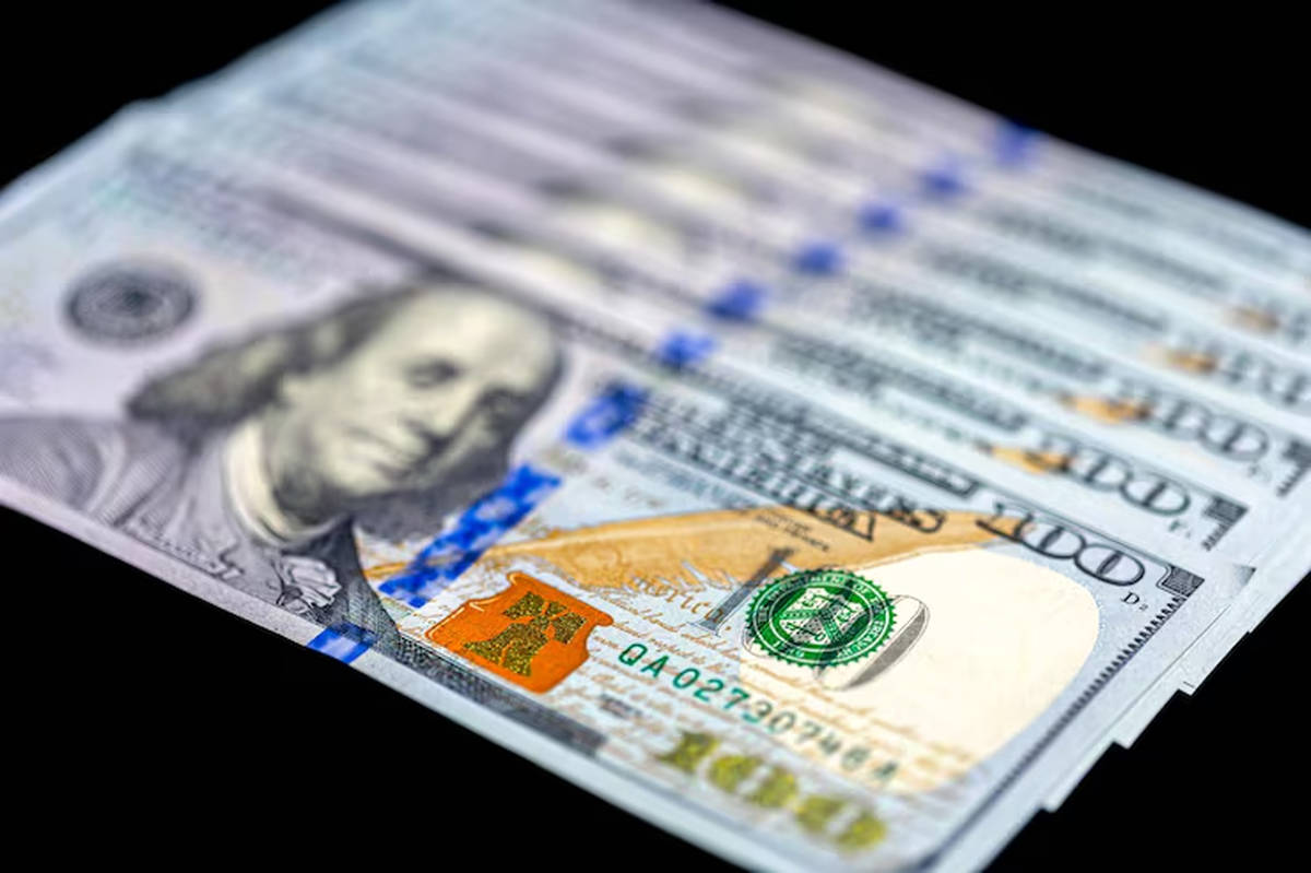 کل تامین ارز کشور از 39.4 میلیارد دلار عبور کرد/ دادوستد 19.5 میلیارد دلاری بازرگانان در بازار ارز تجاری مرکز مبادله ایران