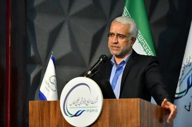 انعقاد ۲ قرارداد با دانشگاه‌های تهران و صنعتی شریف/ رونمایی از ۷ پروژه فناورانه‌ای که از سوی صندوق سرمایه‌گذاری خطرپذیر خلیج‌فارس تأمین مالی می‌شوند/ سرمایه‌گذاری هلدینگ خلیج‌فارس در آزمایشگاه هوش مصنوعی صنعت نفت، گاز و پتروشیمی