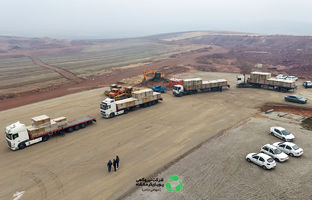 ورود حجم عظیمی از پنل‌های خورشیدی به کارگاه نیروگاه پویای کرمانشاه