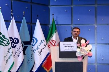 امضاء تفاهم نامه همکاری میان سازمان مدیریت صنعتی و گروه مدیریت زنجیره تامین آمادگران