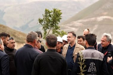 ساخت داخل باید از نظر کیفیت و قیمت با نمونه‌های خارجی رقابت کند