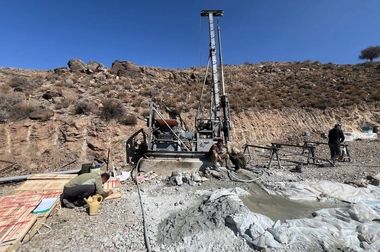 سیاست کاهش توقفات تولید در صنایع معدنی 