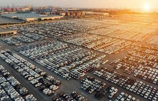 شیب نزولی قیمت‌ خودرو در بازار راکد+ جدول