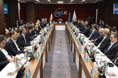   دیدارهای فشرده مدیران بنگاه‌های صنعتی و مالی کشور با مدیرعامل پتروشیمی پارس