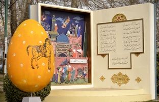 30 جداره شهری منطقه یک با نقاشی های نوروزی رنگ می گیرد