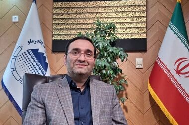 حضور عضو کمیسیون صنایع و معادن مجلس در غرفه صبانور   