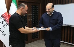  تقدیر کارکنان رسمی از مدیرعامل شرکت فولاد خوزستان