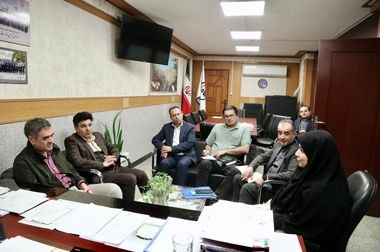 بازدید سرزده رئیس کل بیمه مرکزی از شعبه نوشهر بیمه البرز