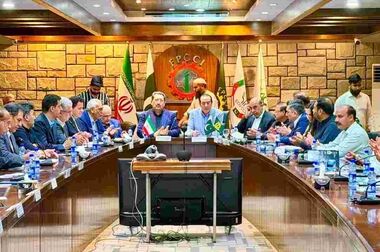 اتابک: توسعه صنعتی با حفاظت از محیط زیست محقق می‌شود