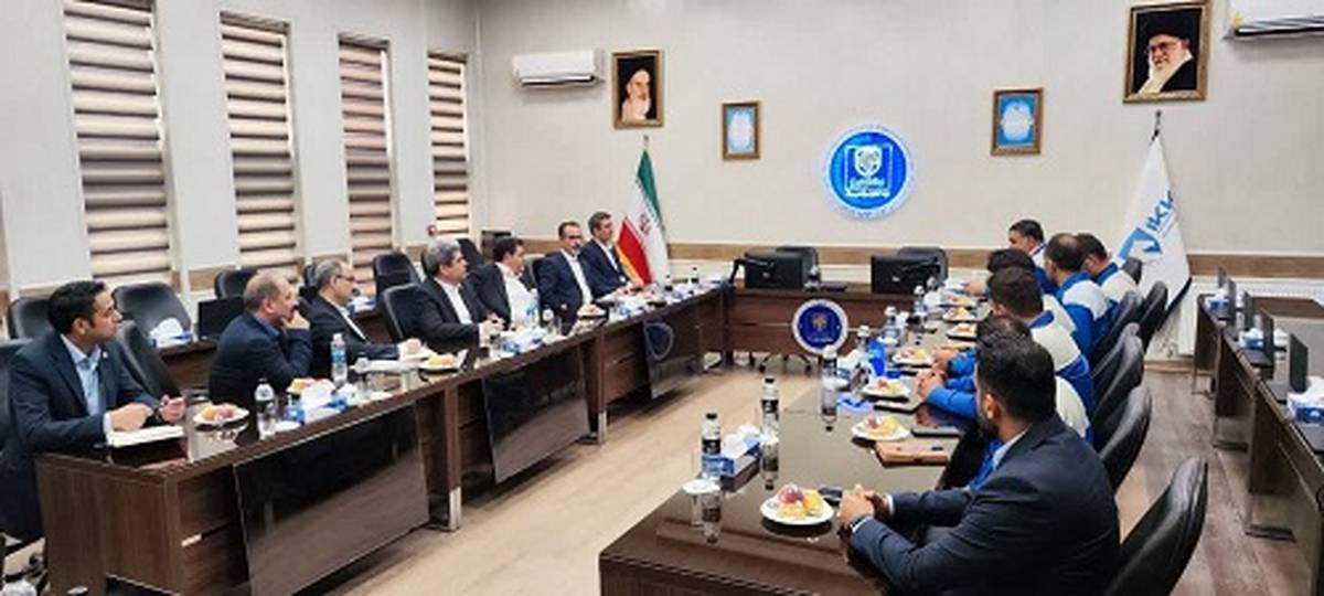 گام تازه بانک سینا و ایران‌خودرو برای گسترش همکاری‌های مشترک