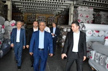 بازدید مدیرعامل بانک از شرکت پارس خودرو برای حمایت از تولید داخلی