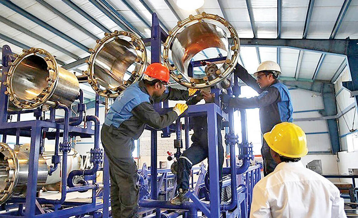 تداوم تولید بدون وقفه؛ صنایع عقب نمی‌نشینند