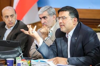 راه‌اندازی کارگروه تخصصی بانکداری شرکتی به منظور شناسایی نیازهای واقعی بنگاه‌های اقتصادی / رونق بخش تولید با استفاده از ظرفیت‌های بانکداری شرکتی