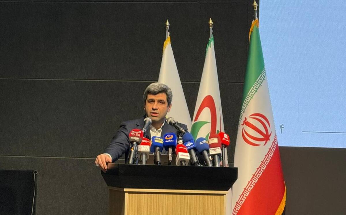 بورس کالای ایران سهم اوراق کالایی از بازار سرمایه را به ۴۱ درصد رساند/ بازار نقره یکی از موفق‌ترین ابزارهای جدید بورس کالاست