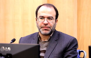 موافق عرضه خودرو در بورس بوده و هستیم/ بورس کالا به دلیل ویژگی خاص خود می‌توانند به شفاف‌تر شدن فضای بازار خودرو کمک کند