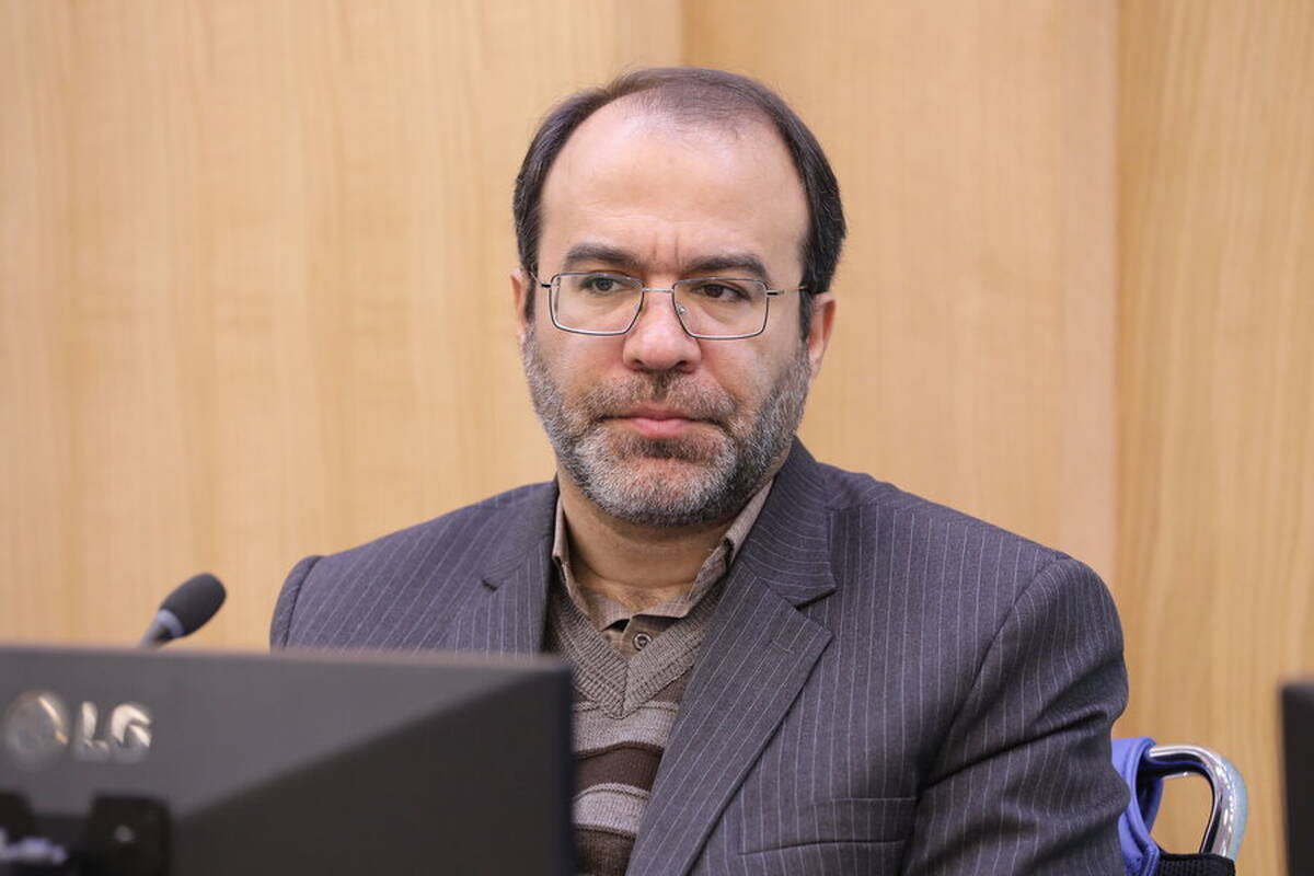 موافق عرضه خودرو در بورس بوده و هستیم/ بورس کالا به دلیل ویژگی خاص خود می‌توانند به شفاف‌تر شدن فضای بازار خودرو کمک کند
