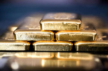 برگشت ۱۰ همت ارز حاصل از صادرات به چرخه اقتصاد از طریق بازار طلای مرکز مبادله ایران