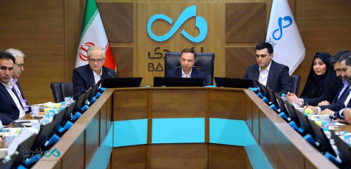 توسعه سهم بازار بانک دی نتیجه تغییر در استراتژی‌ها و نگاه کارکنان است