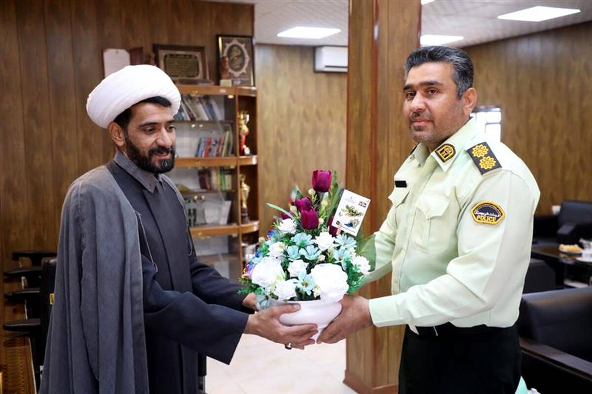 دیدار مدیر روابط عمومی شرکت سنگ‌آهن مرکزی ایران ـ بافق با فرمانده انتظامی شهرستان به مناسبت هفته نیروی انتظامی