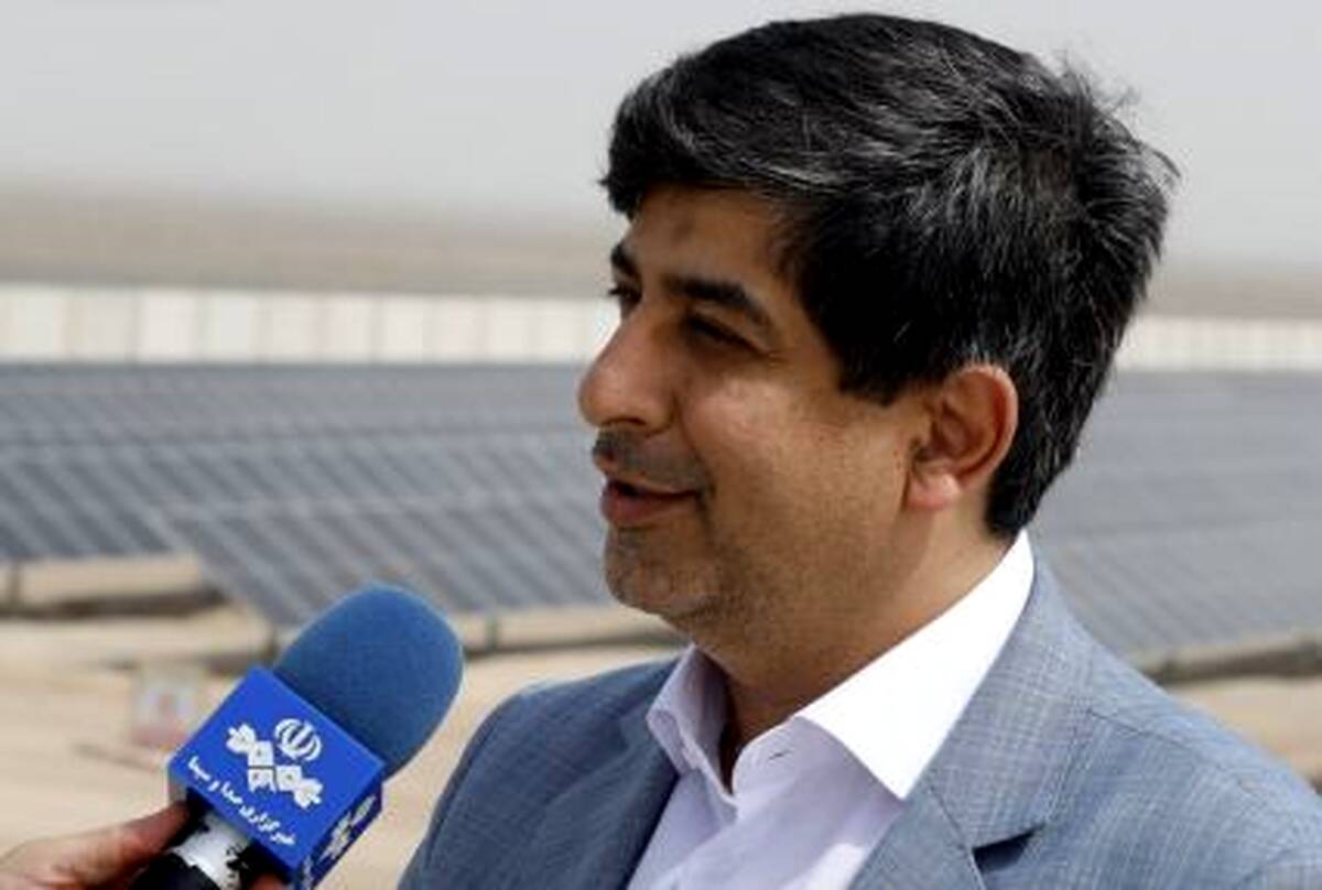 وارد مدار شدن ۲۴۰ مگاوات برق خورشیدی فولاد مبارکه تا مهرماه سال جاری