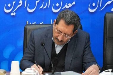  با تلاش مجموعه‌های صنفی، کمبودی در بازار احساس نمی‌شود/ ایران را بهتر از قبل می‌سازیم