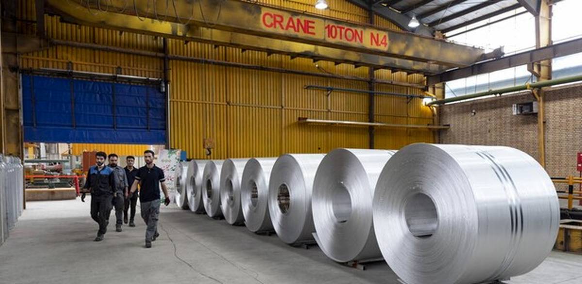 امکان استفاده از ۱۰۰ درصد ارز صادراتی برای واردات اقلام صنعت فولاد فراهم شد