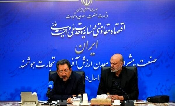 واحدهای صنعتی با تکیه بر توان داخلی و فناوری‌ها نوسازی می‌شوند