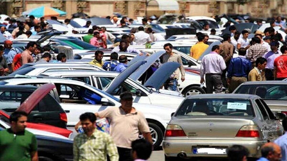 جهش قیمت خودرو در بازار آزاد / بازار خودرو چرا آرام نمی شود؟
