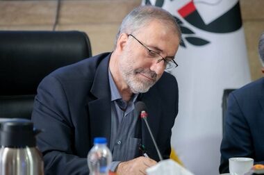 «کشت کنترل‌شده گیاهان دارویی برای تأمین مواد اولیه داروهای موردنیاز کشور