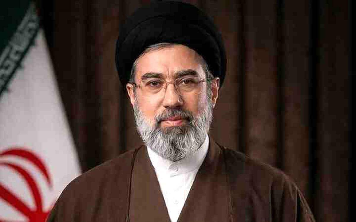 بیعت مدیرعامل، کارکنان و نیروهای جهادی همکار بنیاد برکت با آیت الله سید مجتبی حسینی خامنه‌ای (مدظله‌العالی)