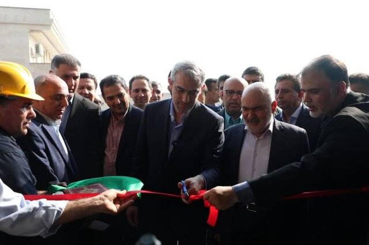 از شرکت فولاد پخش اهواز با تسهیلات بانک توسعه تعاون در هفته دولت بهره‌برداری شد